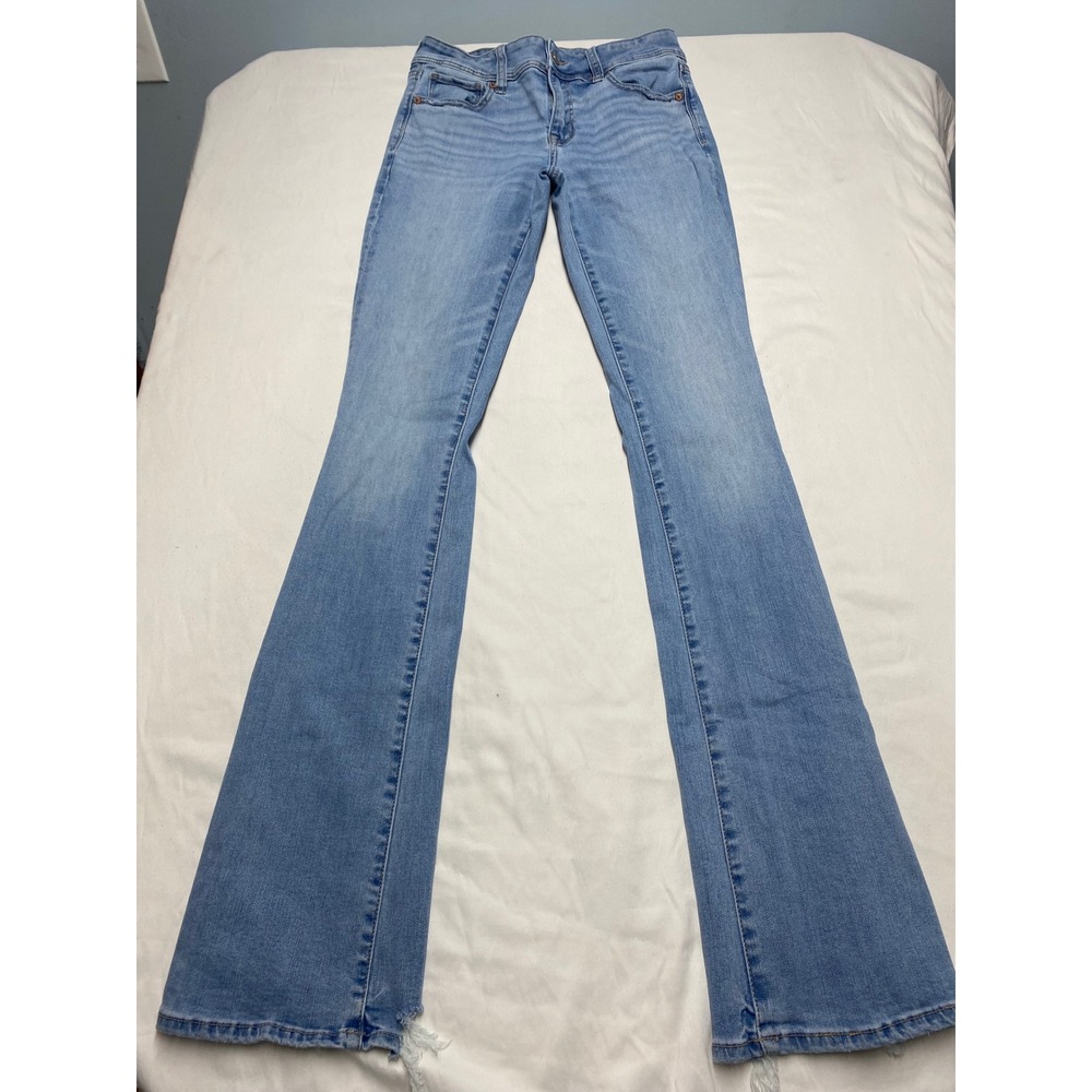 American Eagle Kick Boot Light Wash Raw Hem Jeans Next Level Stretch 2 X-Long - Picture 2 of 8